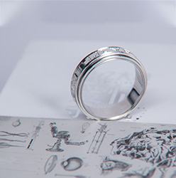 《记忆大师》爱情守护戒指